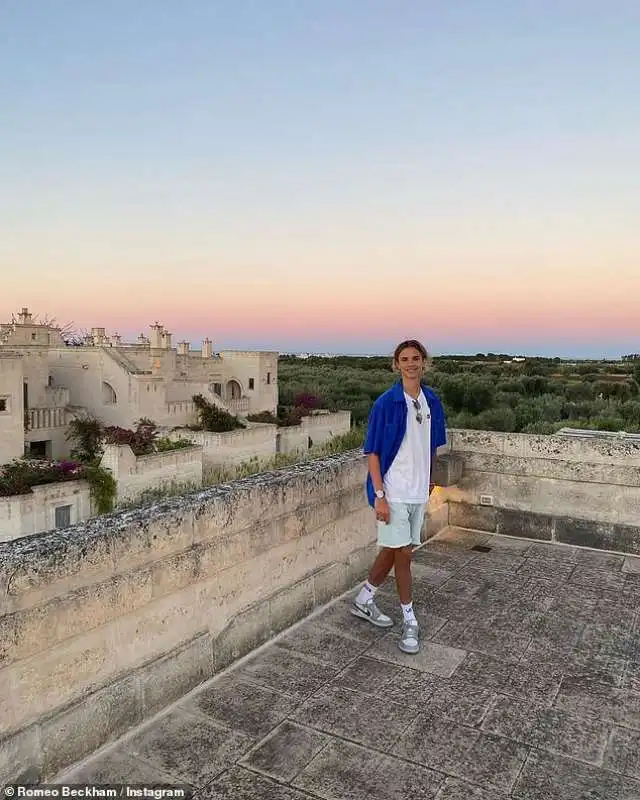 romeo beckham in puglia