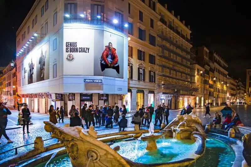 urban vision  piazza di spagna roma  