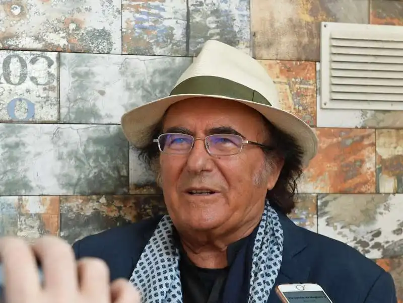 al bano intervistato  foto di bacco  (2)