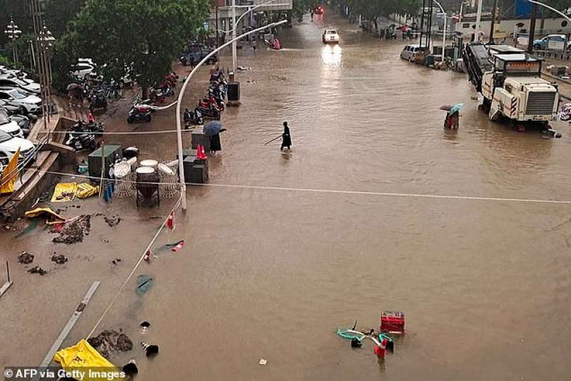 alluvione in cina 13