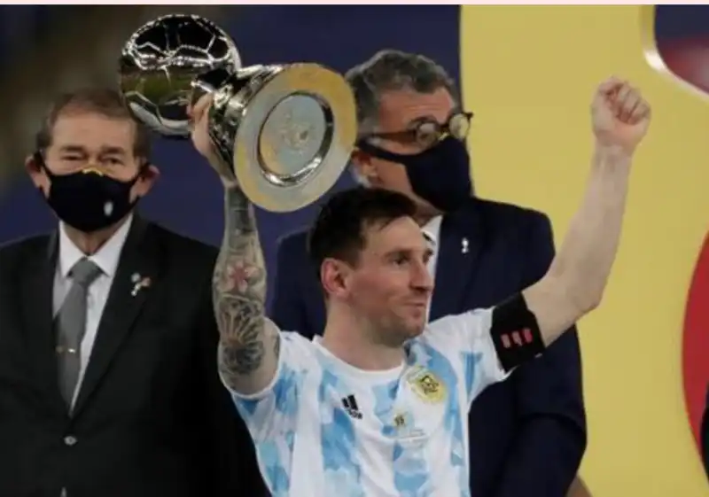 argentina brasile messi