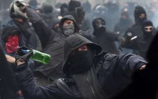 black bloc 1