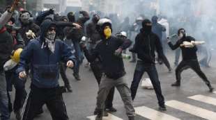 black bloc 2