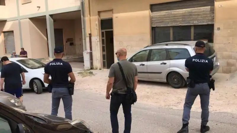 cagliari   uccide il coinquilino per la lavatrice accesa 