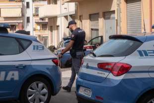 cagliari uccide il coinquilino per la lavatrice accesa 2