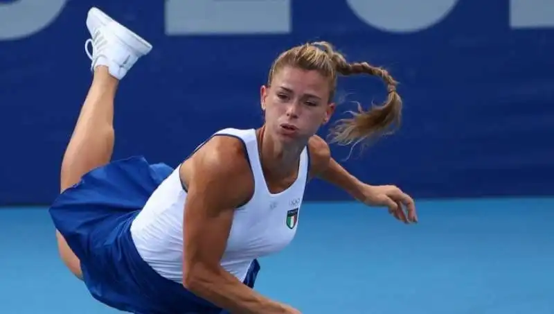 CAMILA GIORGI 9