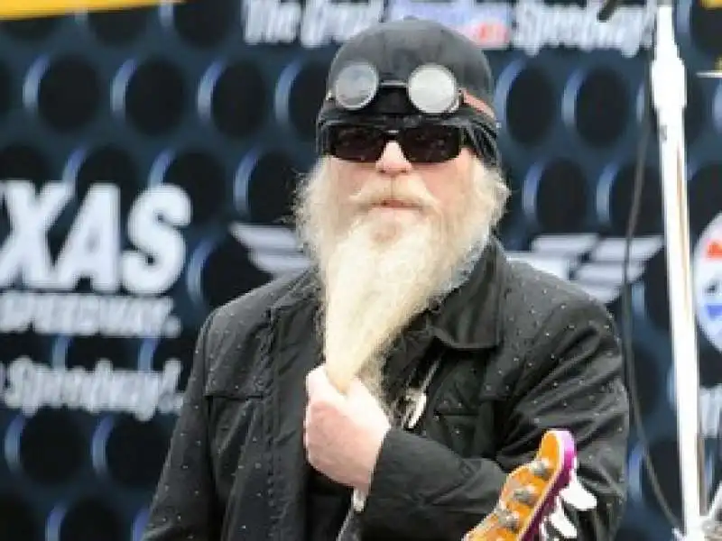 dusty hill 6