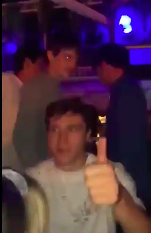 federico chiesa in discoteca 2