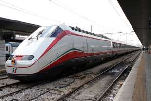 frecciabianca roma falconara 18