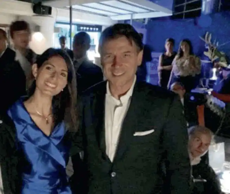 GIUSEPPE CONTE ALLA FESTA DI COMPLEANNO DELLA RAGGI