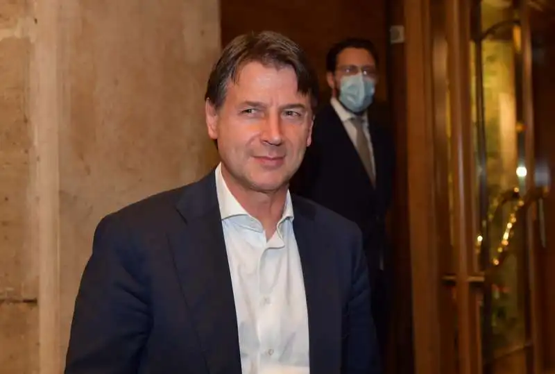 giuseppe conte  foto di bacco (7)