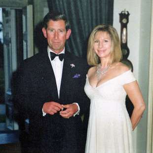 il principe carlo e barbra streisand 10