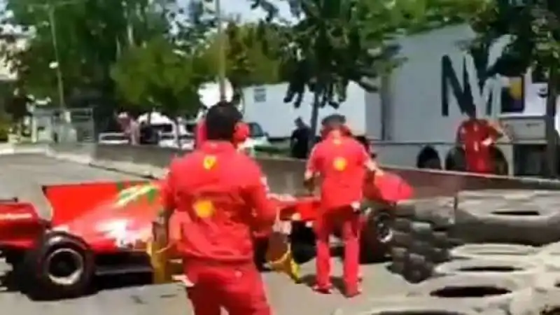 INCIDENTE FERRARI MOTOR VALLEY FEST 