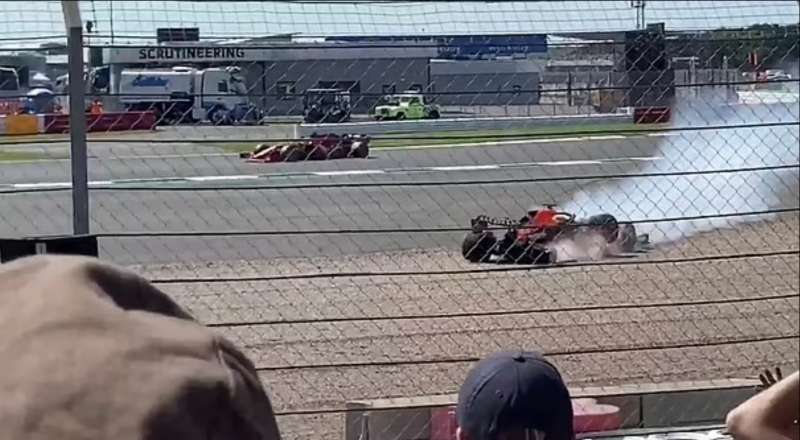 INCIDENTE HAMILTON VERSTAPPEN SILVERSTONE