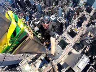 James Marksbury sul Chrysler Building 2