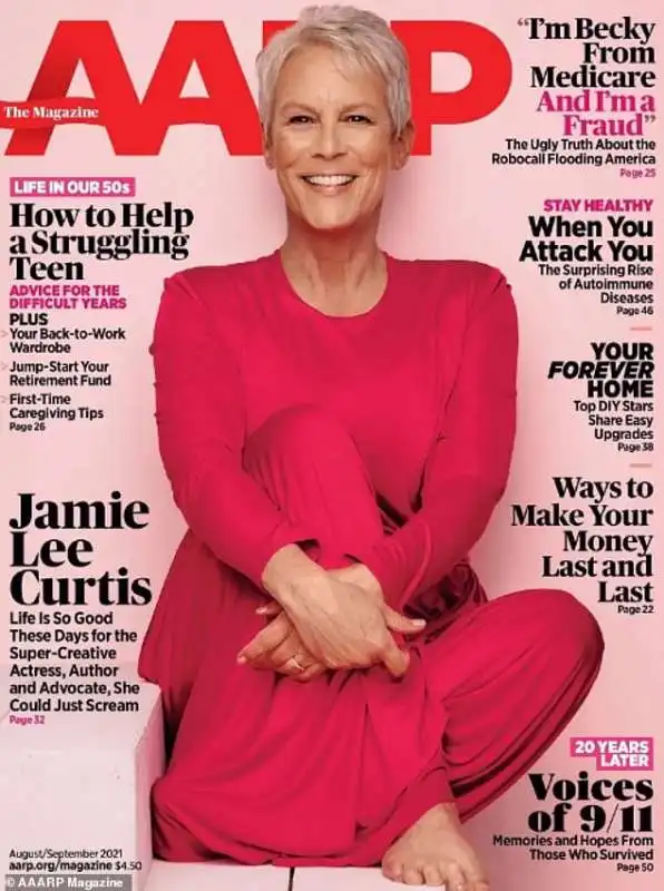 Jamie Lee Curtis sulla copertina di AARP