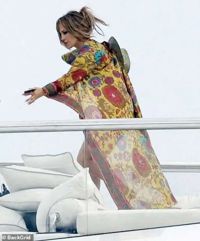 jlo sullo yatch 2