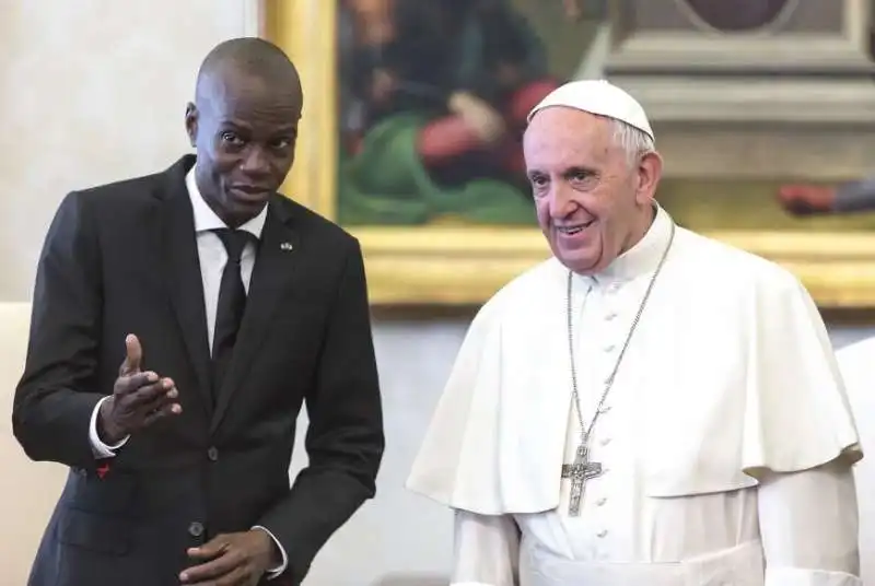 JOVENEL MOISE CON PAPA FRANCESCO