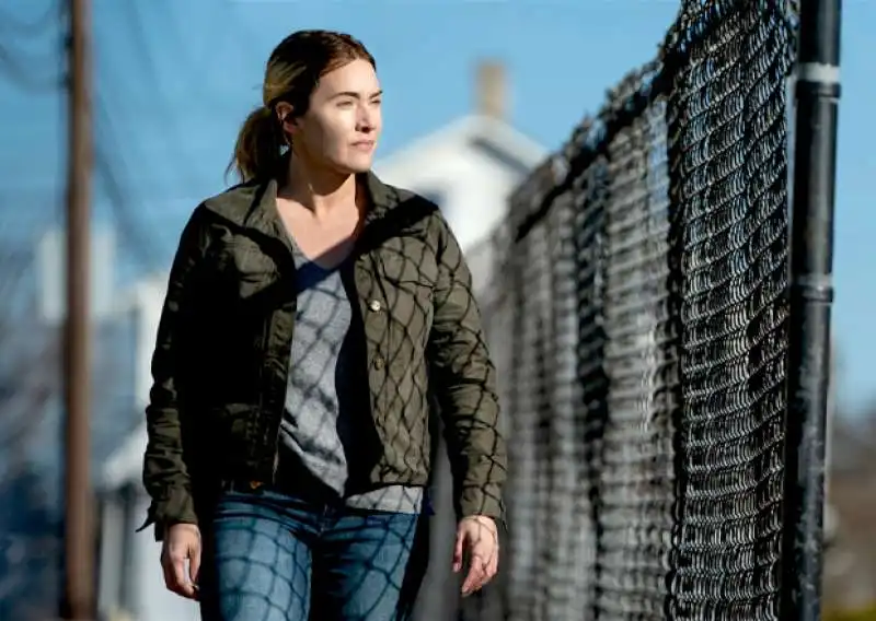 kate winslet in mare of easttown 5