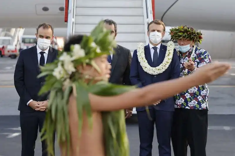 macron visita in polinesia 5