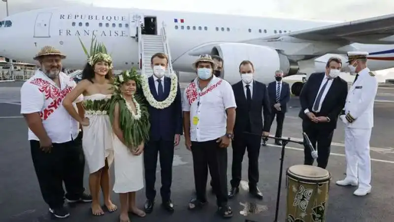 macron visita in polinesia 7