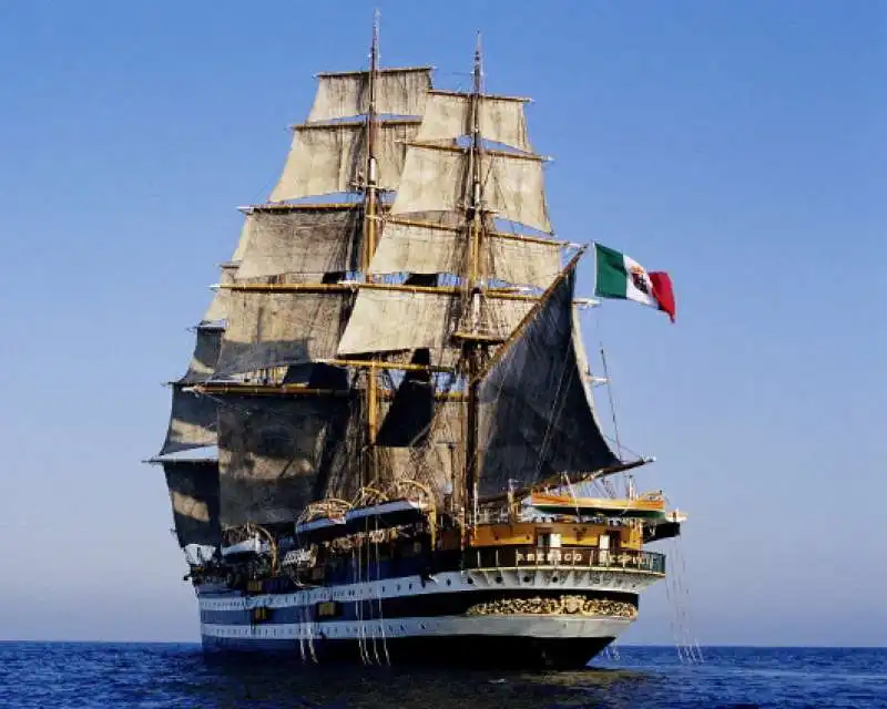 nave amerigo vespucci