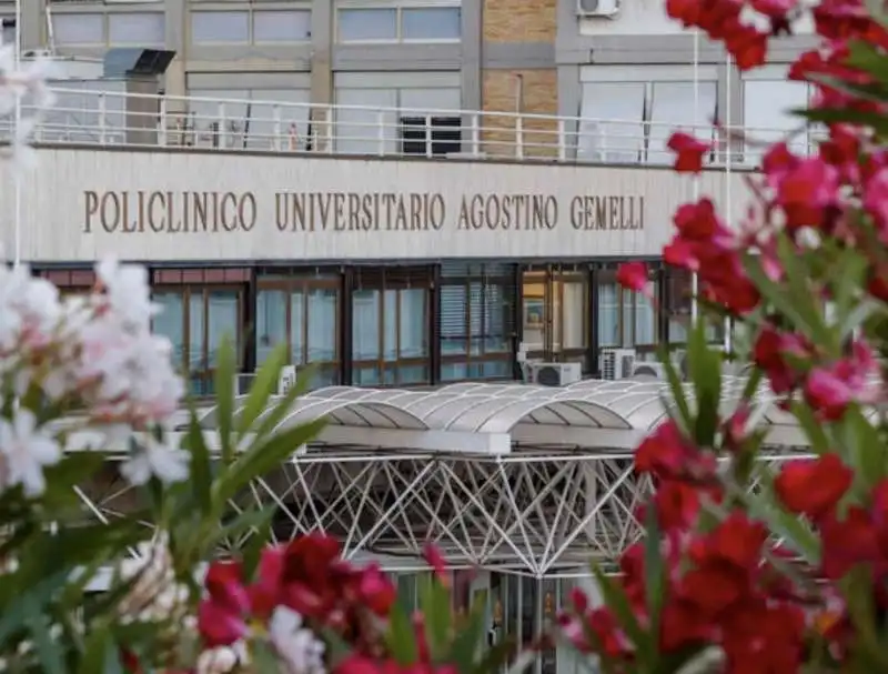 policlinico agostino gemelli roma 1