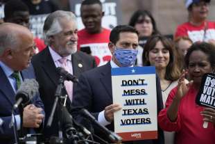 PROTESTE DIRITTI VOTO TEXAS