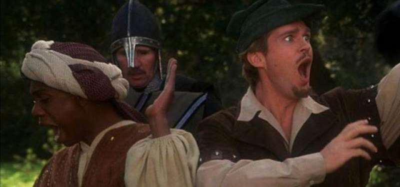 robin hood un uomo in calzamaglia