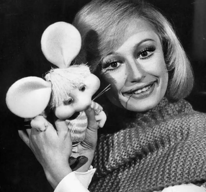 topo gigio e raffaella carra