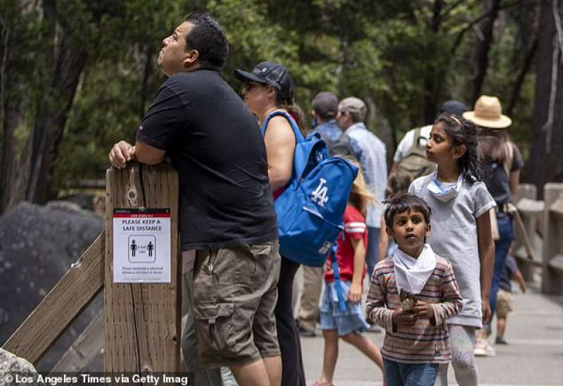 Turisti al parco dello Yosemite