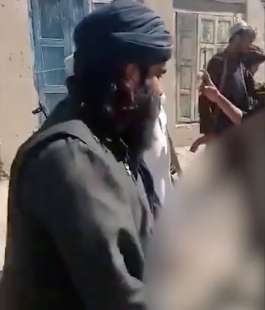 VIDEO ESECUZIONE SOLDATI AFGHANI TALEBANI