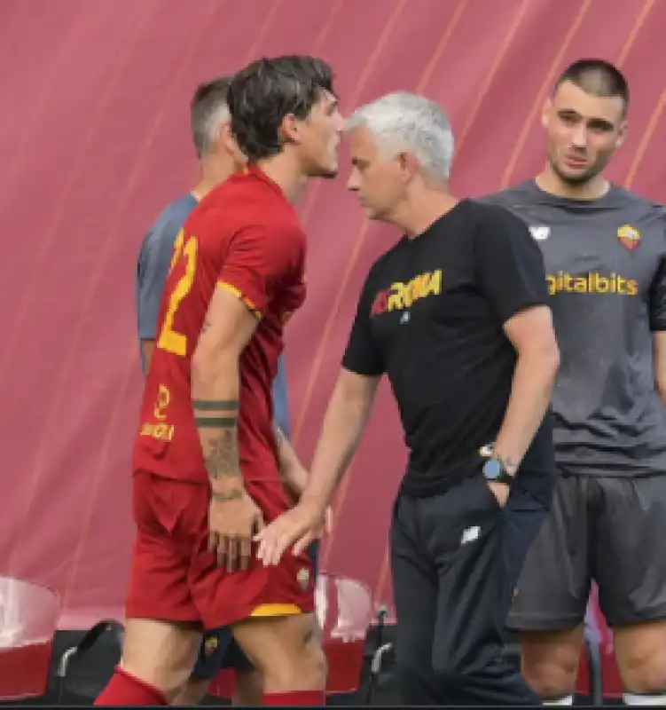 zaniolo mourinho