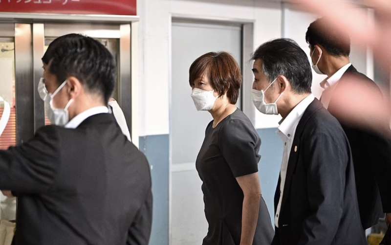 akie abe in ospedale