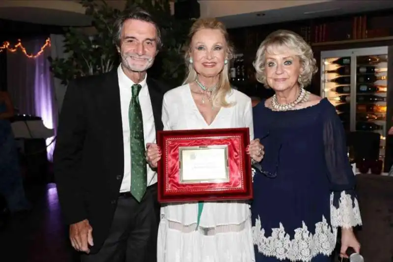 attilio fontana, barbara bouchet, daniela iavarone