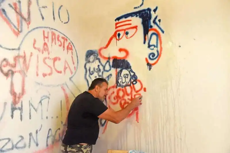 ANDREA PAZIENZA MURALE