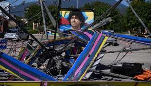 crollo della giostra a palma campania3