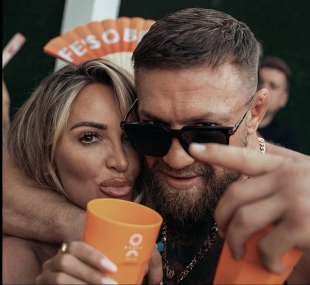 dee devlin conor mcgregor a ibiza