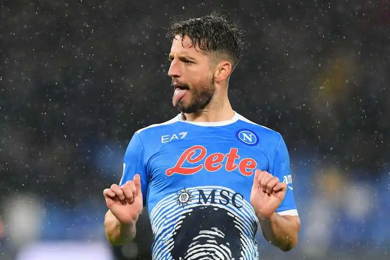 DRIES Mertens