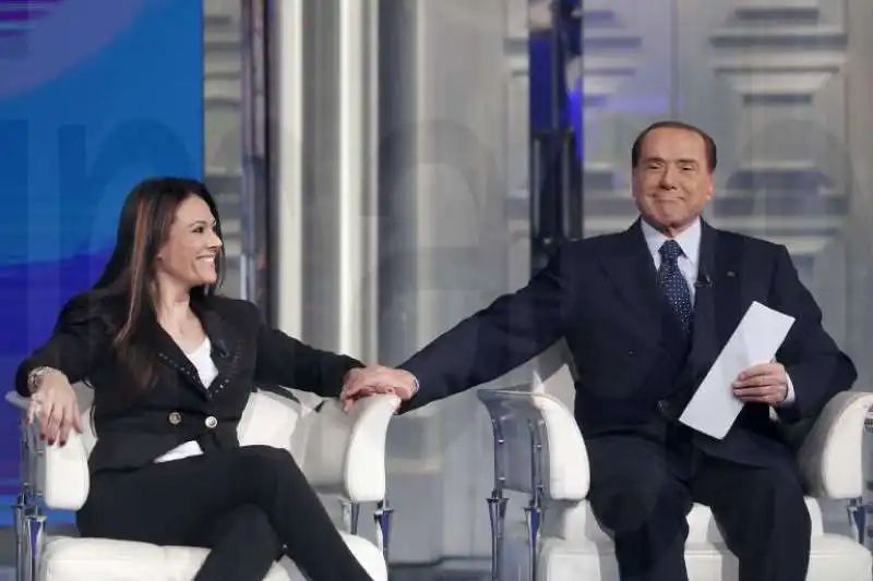 GIUSY VERSACE SILVIO BERLUSCONI    