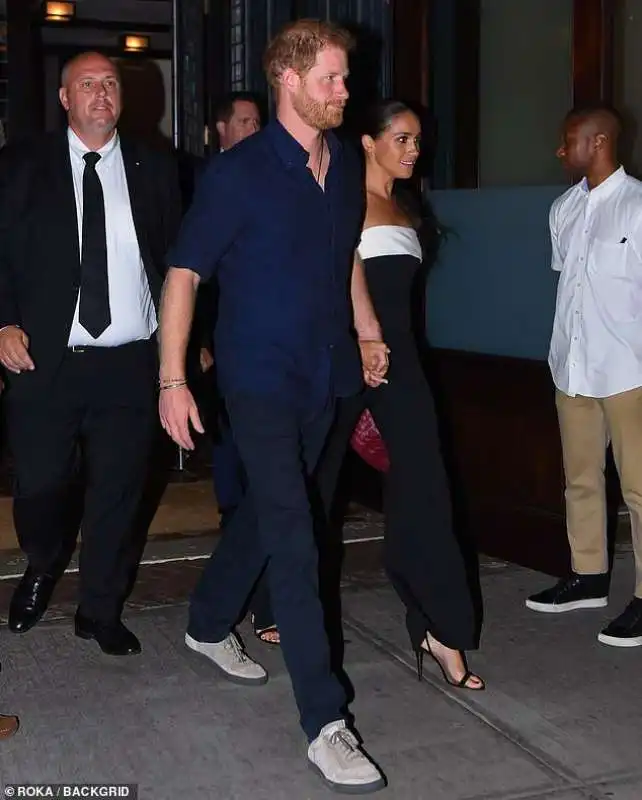 il principe harry e meghan markle al ristorante di de niro di new york 7