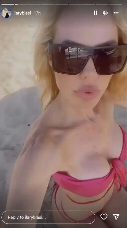 ilary blasi in vacanza a sabaudia 2