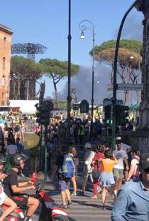 incendio casalino roma 2