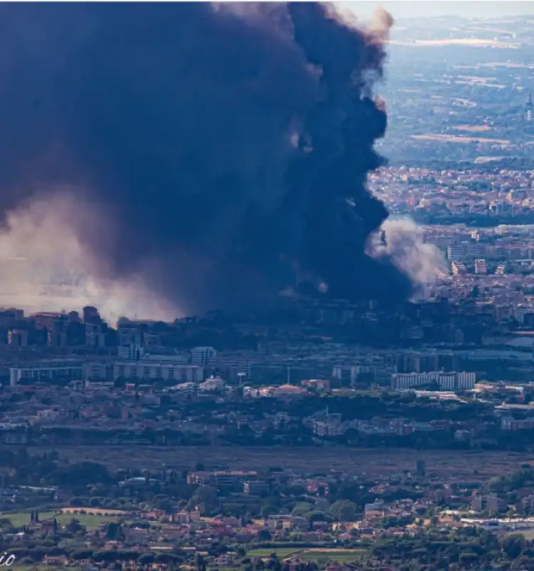 incendio roma