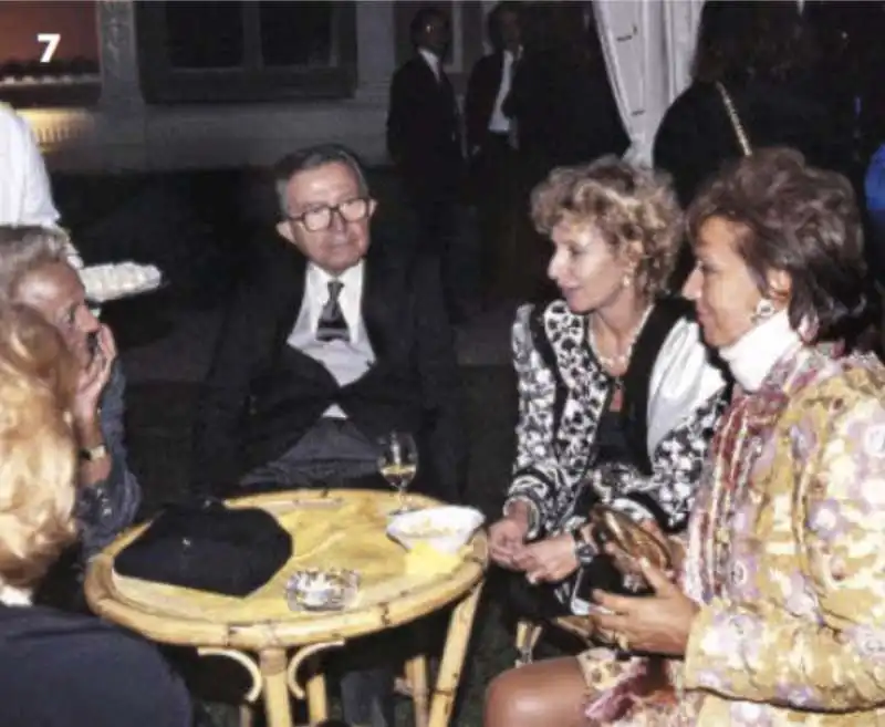 ljuba rizzoli nel 1992 con giulio andreotti e sandra carraro 