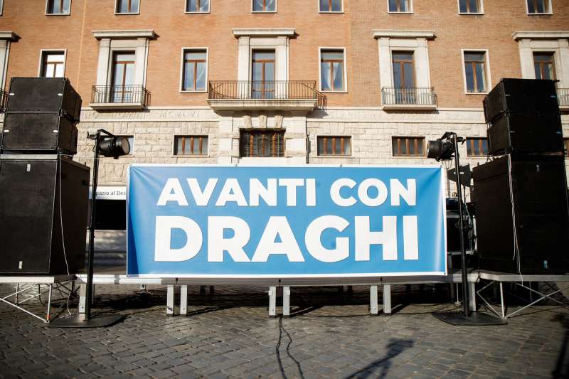 manifestazione pro draghi 7