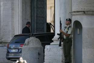 mario draghi arriva al quirinale