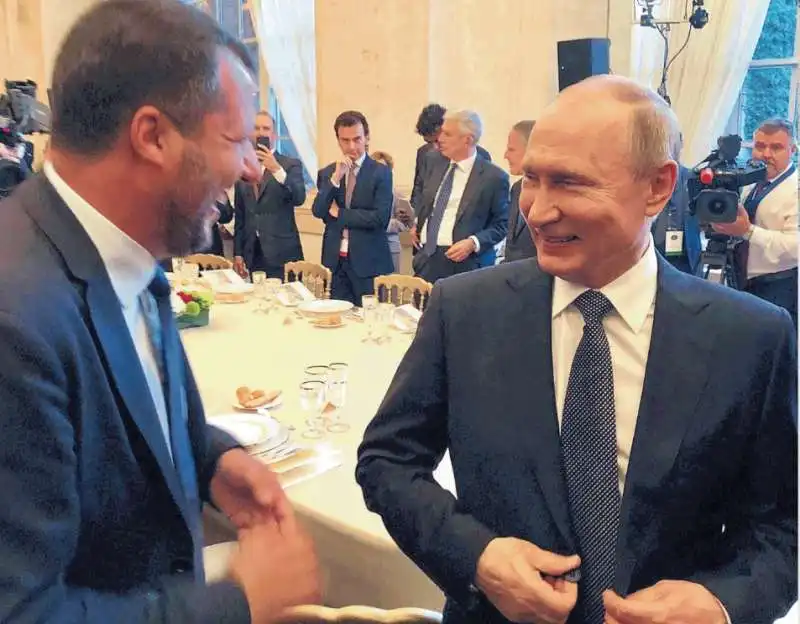 MATTEO SALVINI E PUTIN