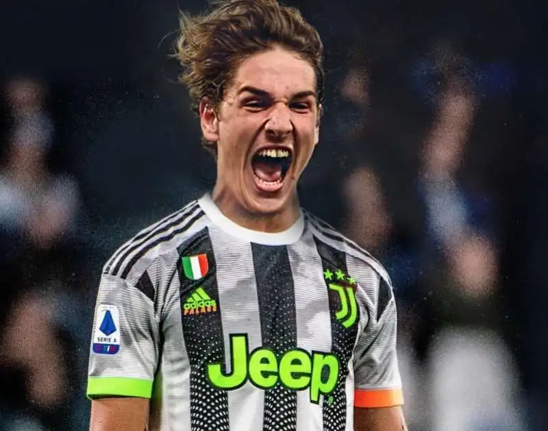 NICCOLO ZANIOLO ALLA JUVENTUS - FOTOMONTAGGIO 