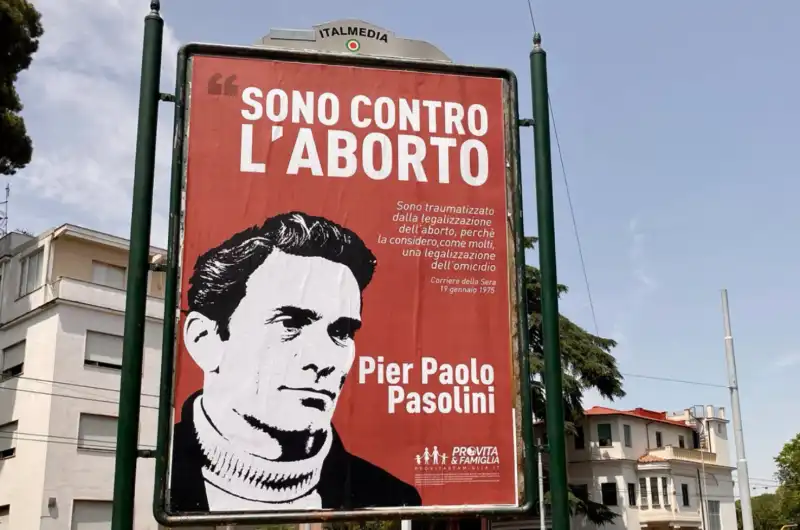 Pasolini contro l'aborto